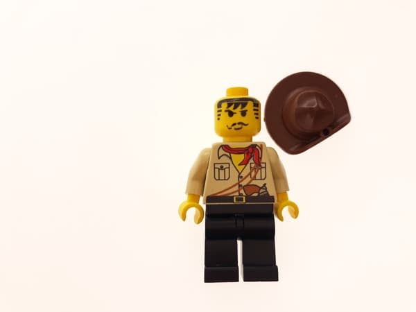 Lego Adventurers 5900 Adventurer – Johnny Thunder