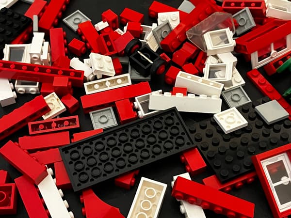 363 LEGO Hospital