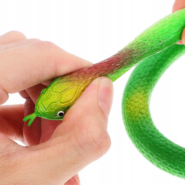 FAKE SNAKE FOR PLAY AND SCARY DECORATIONS