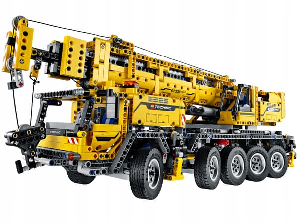 LEGO Technic Mobile Crane MK II 42009