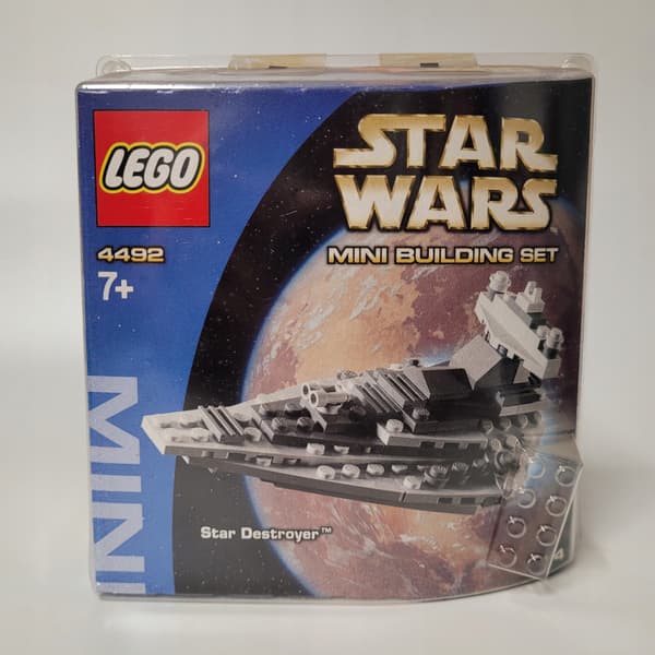 Lego Star Wars Imperial Star Destroyer 4492 mini MISB 2004