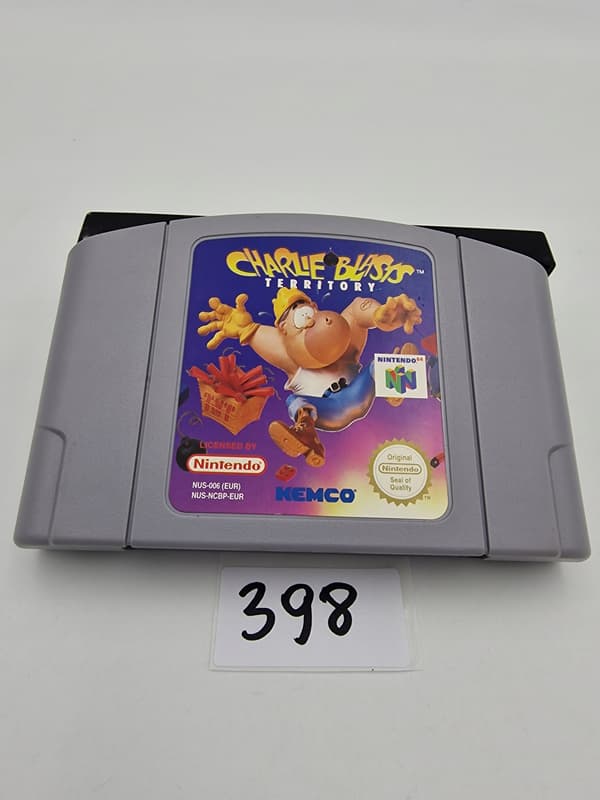 NINTENDO 64: CHARLIE BLASTS TERRITORY