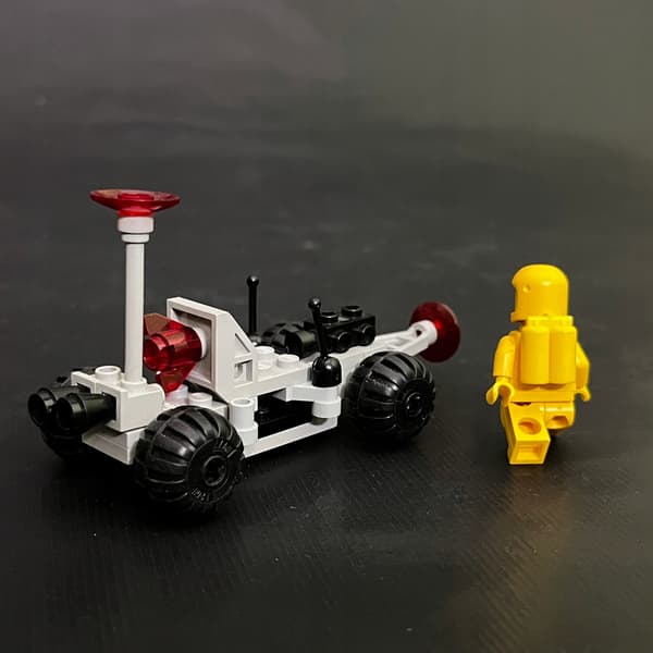 6826 LEGO Crater Rover