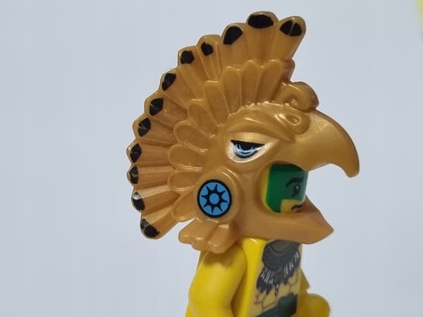 LEGO 8831 SERIES 7 AZTEC WARRIOR col098 - DESCRIPTION