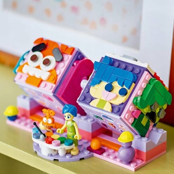 LEGO 43248 Disney Mood Bricks from Inside Out 2