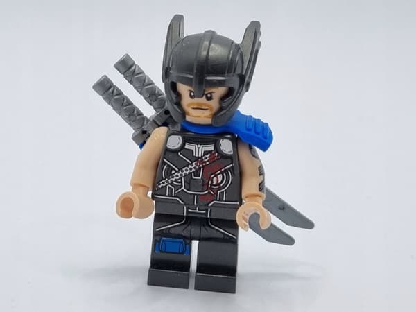 LEGO 76088 Super Heroes THOR Figure - Scabbard sh0412 - DESCRIPTION