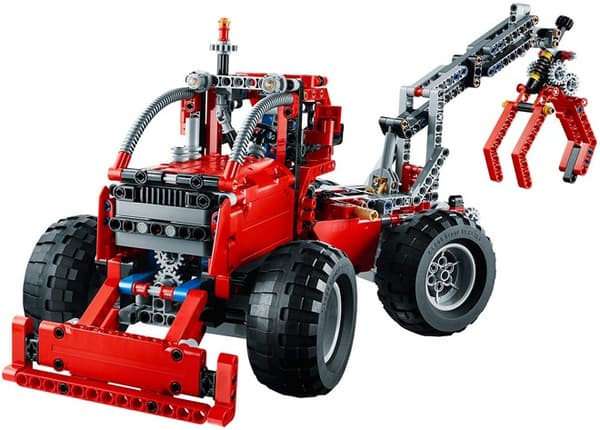 LEGO Technic 42029 Tuned-Up Lorry – NEW