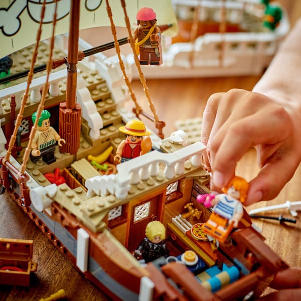 LEGO ONE PIECE Going Merry Pirate Ship 75639