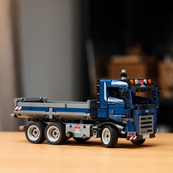 LEGO Technic Tipper with Tilting Bed 42203