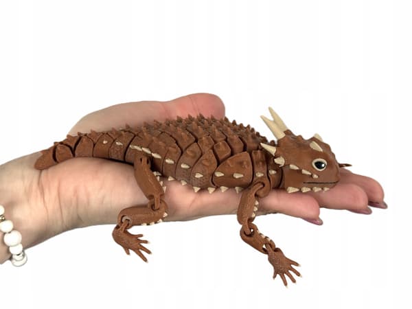 Horned Lizard 3D segmented figurine, fully articulated, realistic reptile