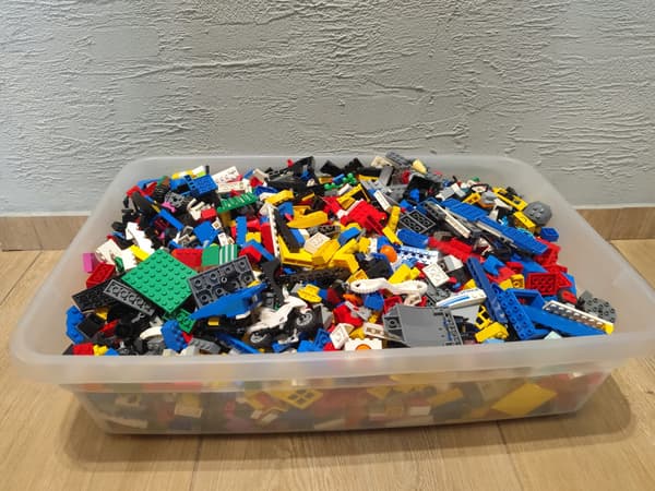 Lego Mix bricks, 6.7 kg, V10