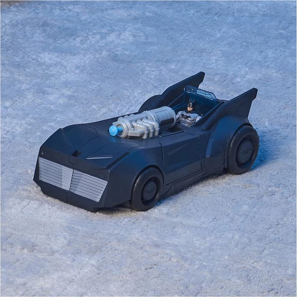 DC BATMAN 2-in-1 TRANSFORMING BATMOBILE
