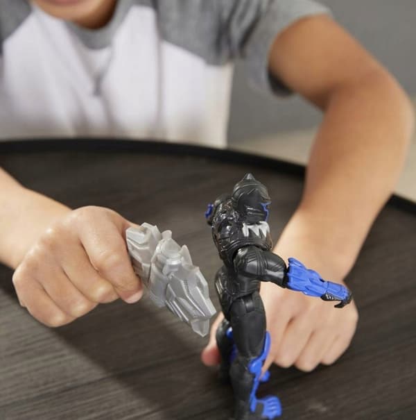 MARVEL AVENGERS BLACK PANTHER MECH FIGURE 1705