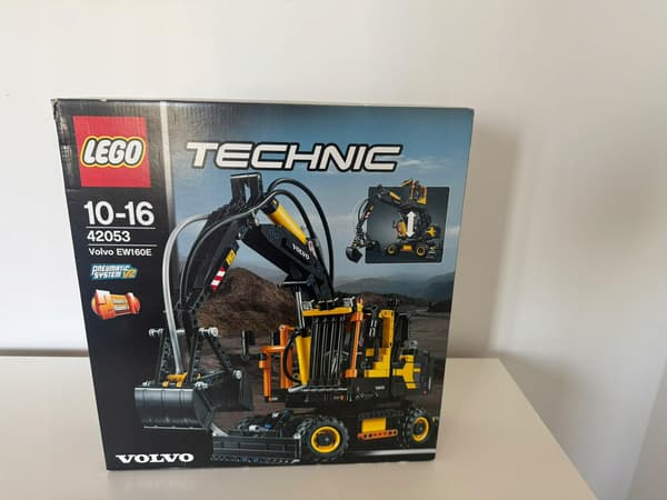 LEGO Technic 42053 Volvo EW160E