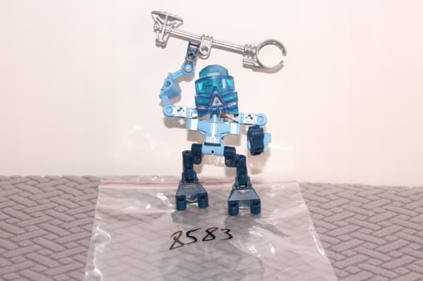 LEGO BIONICLE 8583 Hahli SET
