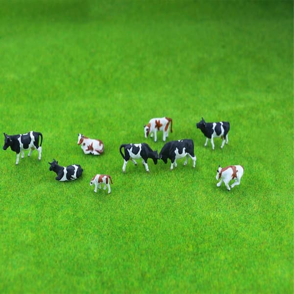 9 FARM ANIMAL MODELS – COWS – HO SCALE 1:87