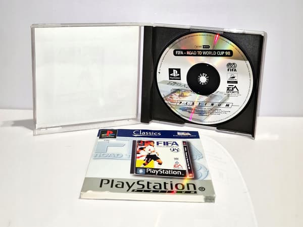 FIFA ROAD TO WORLD CUP 98 PSX 3XA – READ THE DESCRIPTION!