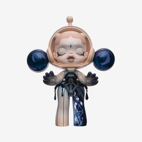 MEGA SKULLPANDA 400% Guo Pei – An Alternative Universe
