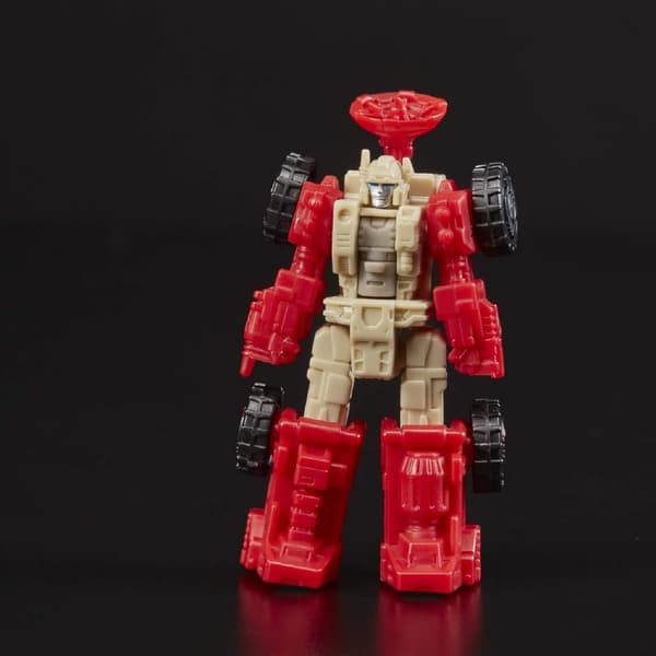 TRANSFORMERS: WAR FOR CYBERTRON – LARGE 2-IN-1 OMEGA SUPREME ROBOT FIGURE, 50 CM