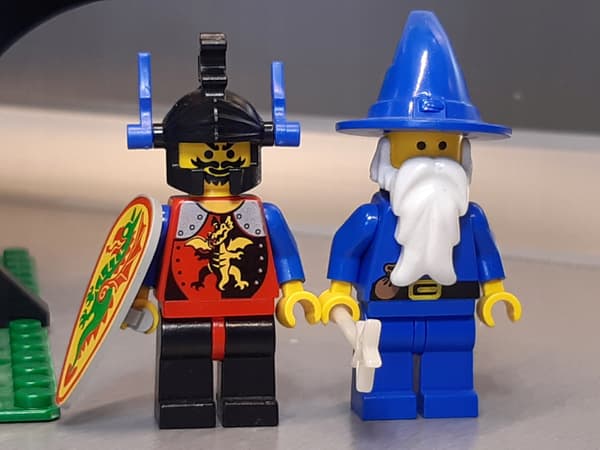 Lego Castle 6048 Majisto’s Magical Workshop