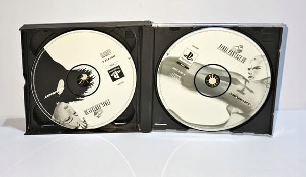 Final Fantasy VIII for PlayStation (PSX) – READ THE DESCRIPTION!