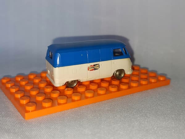 Lego 258pb09 HO Scale VW Van, 1 piece