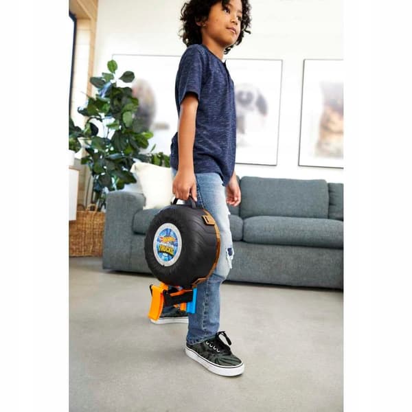 Hot Wheels Monster Trucks Stunt Set Tyres