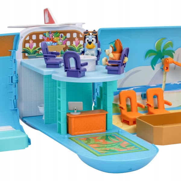 Bluey 3-in-1 Transforming Plane Playset featuring The Heelers, Plane Transforms