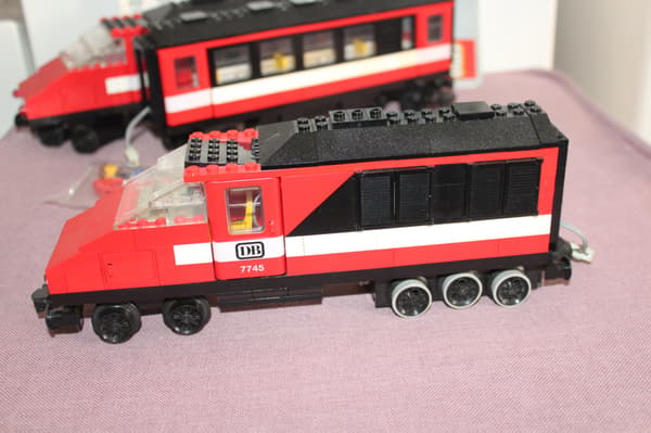 LEGO CITY TOWN CLASSIC TRAIN 7745 INSTRUCTIONS: TRAIN SET