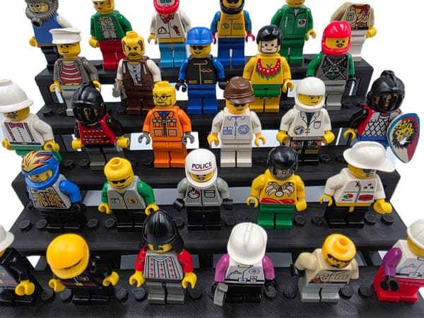 STEPPED DISPLAY STAND FOR MINIFIGURES – DISPLAY STAND FOR 36 FIGURES