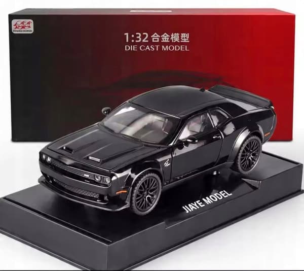 DODGE CHALLENGER  bonnet, boot and LED light-up display stand – 1:32 scale model with sound effects
