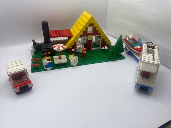 Lego 1472 Town Holiday Home