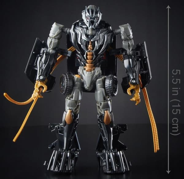 Hasbro Transformers CRANKCASE Generations figure
