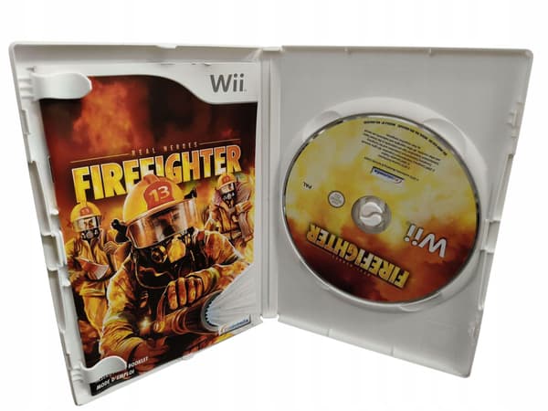 WII REAL HEROES FIREFIGHTER / FIREFIGHTERS IN ACTION / ACTION