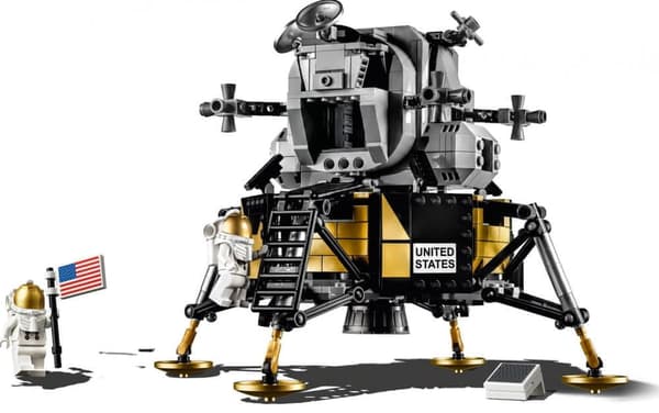 LEGO Creator Expert 10266 NASA Apollo 11 Lunar Lander
