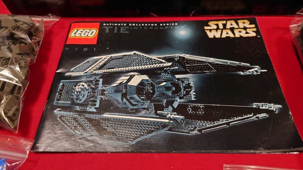 LEGO Star Wars 7181 TIE Interceptor UCS