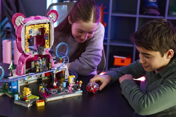 LEGO Fortnite 77082 The Fun Cave