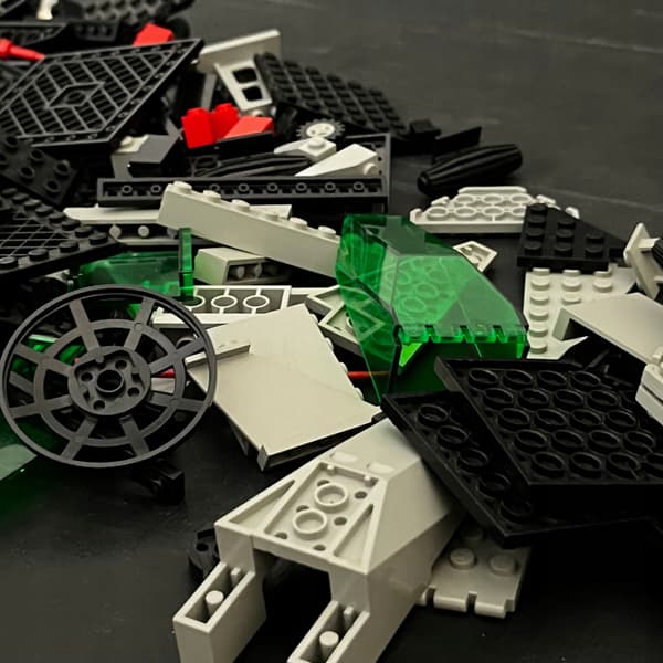 6984 LEGO Space Police Command Centre