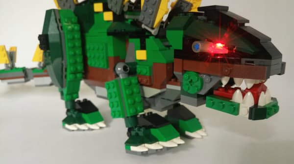 LEGO Creator 3-in-1: 4998 – Stegosaurus