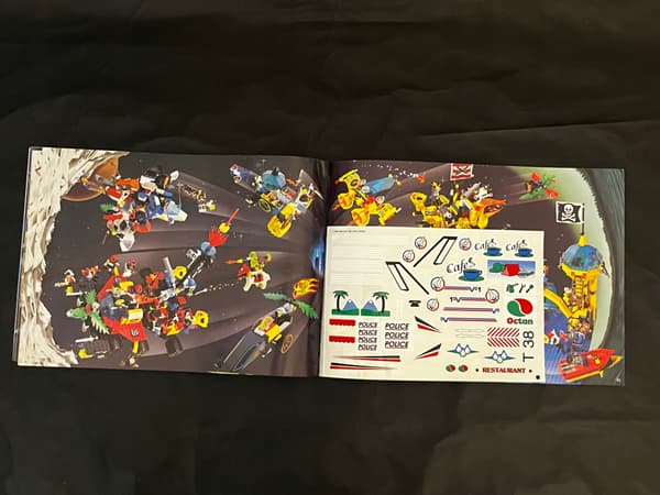 697 LEGO Ideas Book