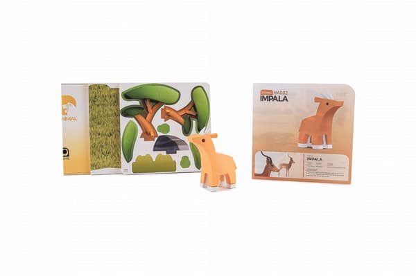 HA002 Magnetic Fold-out Antelope with Diorama.