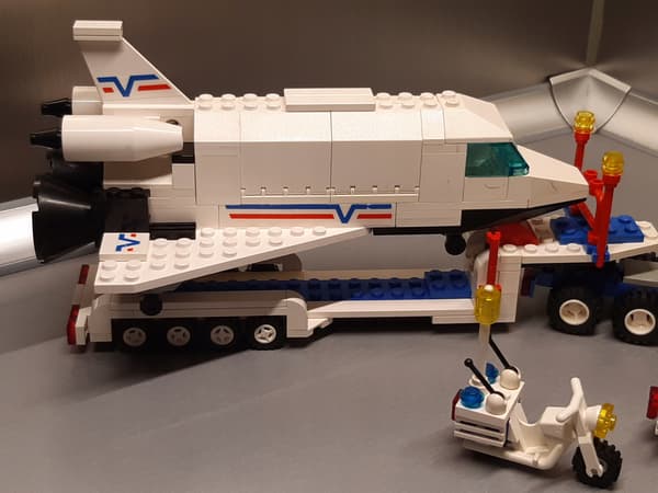 LEGO City 6346 Shuttle Launching Crew (No. 3)
