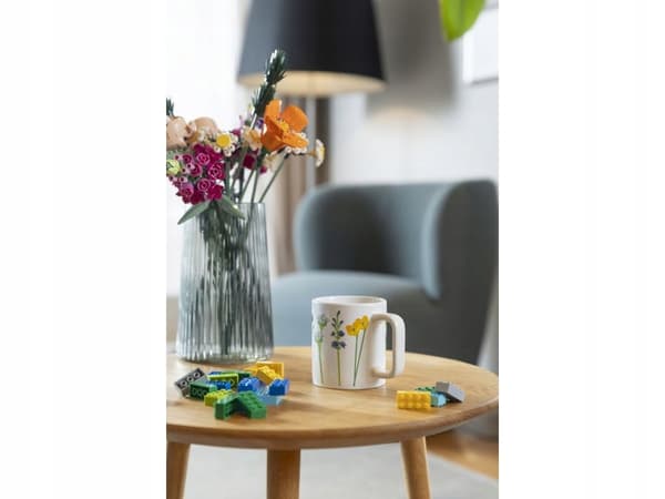 LEGO Mug: LEGO Wild Flowers