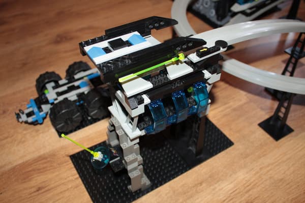 Lego Space 6991 Monorail Space Transport Base