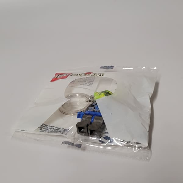 Lego Space System Insectoids 3951 keyring MISB 1998