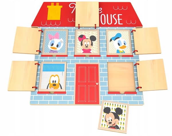 Derrson Disney: Training Our Memory with Mickey