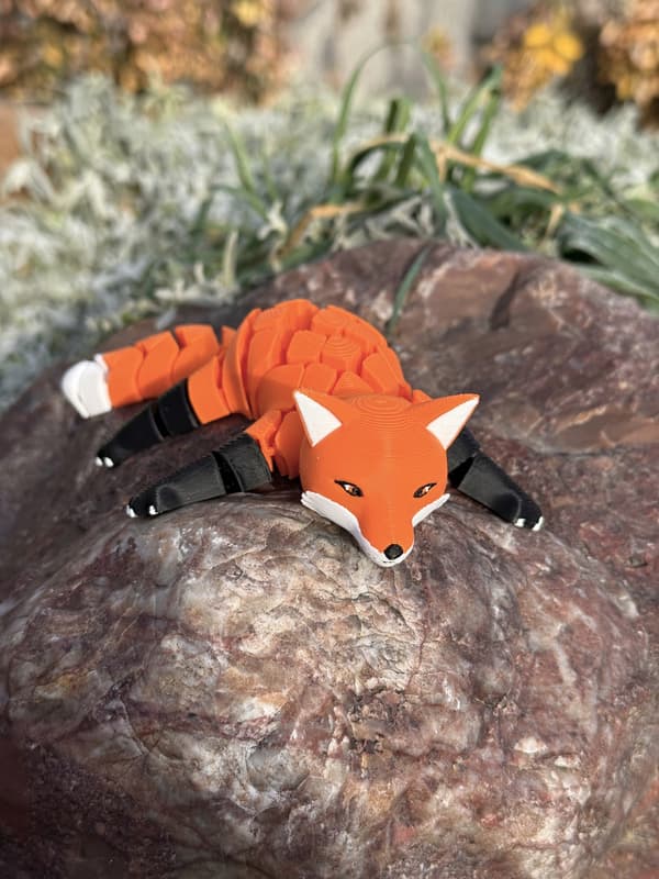 3D Segmented Fox – a movable, flexible figurine, toy, gift