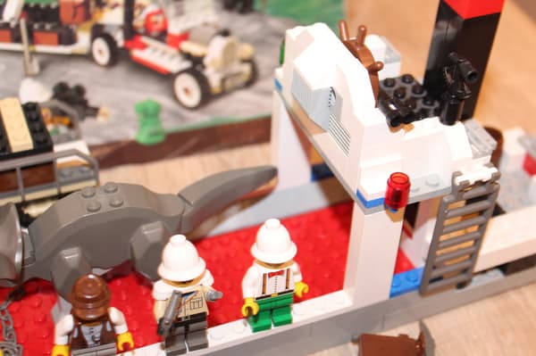 LEGO Classic ADVENTURES 5975 BOX, INSTRUCTIONS, T-Rex Transport SET