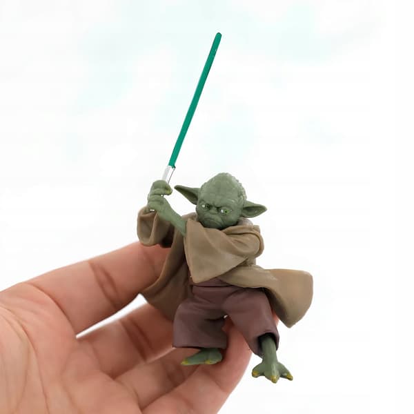 Star Wars Master Yoda 6 cm collectable figurine