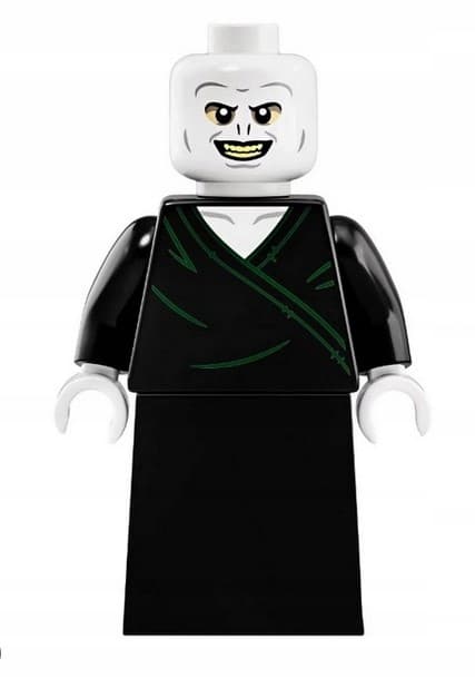 1Ax1. LEGO Harry Potter: Voldemort alone